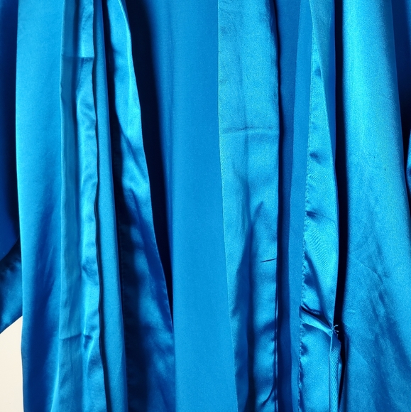 Silk Robe - Picture 4 of 6